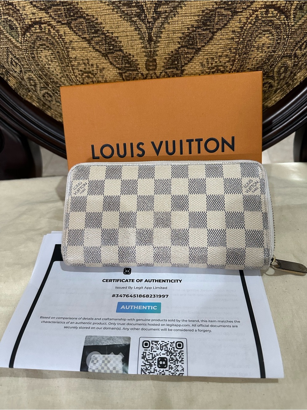 Louis Vuitton Damier Azur Zip-Around Wallet - White & Light Gray. Comes with COA